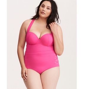 NWT Torrid Lattice side one piece swimsuit